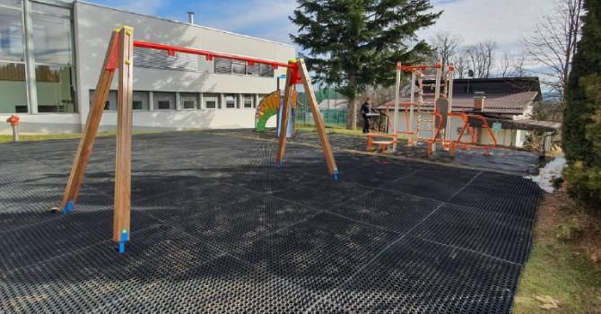 RubbaGrass plošče